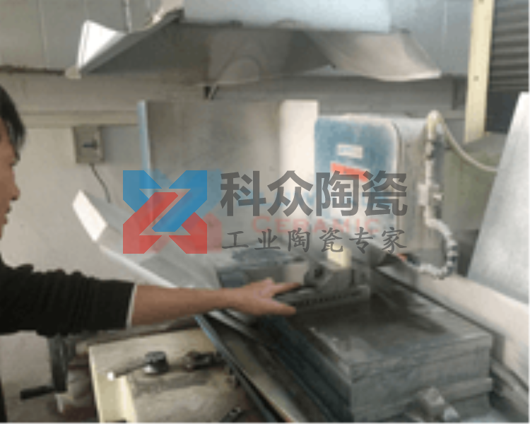 陶瓷加工機械車削加工和磨削加工(多圖)